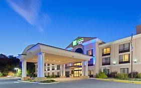 Holiday Inn Express And Suites Winchester By Ihg